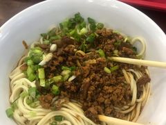 杂酱面-华中科技大学百景园(三楼酒店)
