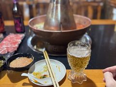 -果松木炭酸菜铜火锅·外婆参鸡汤