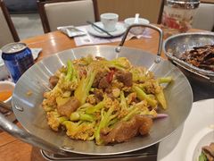 -黄泥岗·地道湖北菜(奥特莱斯店)