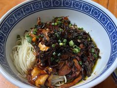 -沪西老弄堂面馆(定西路店)