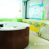 你要跟我一起游泳吗