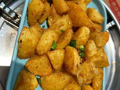 -肥肥虾庄·金牌油焖大虾(首义路店)