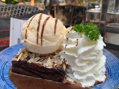 巧克力布朗尼冰淇淋-Fern Forest Cafe