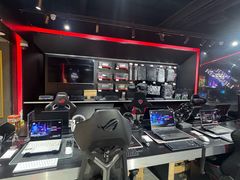 -ROG玩家国度(美罗城店)