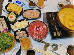 -鲜入围煮花胶鸡海鲜火锅