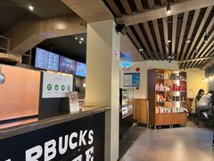 -星巴克(西藏路店)