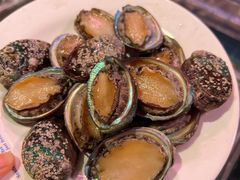 鲍鱼-领鲜活海鲜榴莲自助火锅(东门店)