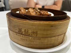 -万龙洲海鲜(大兴绿地缤纷城店)