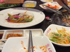 -木槿花韩式炭烤·熟成肉工坊(孙文东路店)