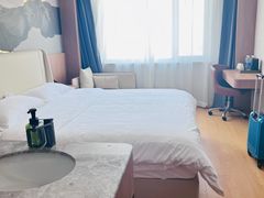 -爱舍海岸酒店(香港中路五四广场店)