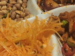 -喝丢一只鞋辣炒海鲜小烧烤(三八广场店)