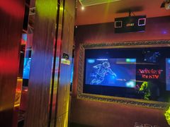 -温莎KTV(珠江路店)