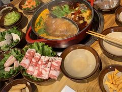 -烂摊摊火锅集市(河北总店)