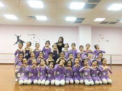 -小荧星艺校(大宁分校)