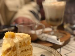 -懒鱼时光馆(沙坪坝店)