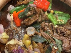 -天宝食坊·啫啫煲大排档(西华路店)