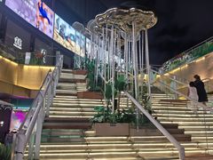 -上海世纪汇广场