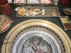 -山川小町·极番烧肉(新地假日广场店)