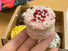 草莓白巧克力蛋糕-星巴克(苏州平江万达广场店)
