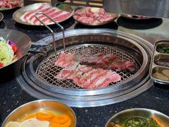 -韩烧牛中牛·甄选黑牛烤肉(黑金店)