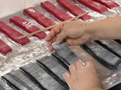 -李与白包子铺(桐梓林店)
