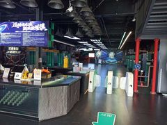 -极限PLAY运动娱乐新世界·团建派对表演休闲馆·室内高空游乐园