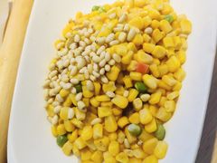 -关东小磨东北菜(上海长风大悦城店)