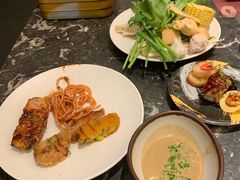 -牛YO寿喜烧·铁板烧和牛火锅自助(市府恒隆店)