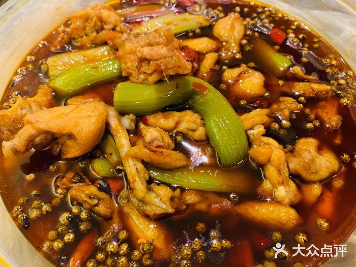 蛙蛙叫干锅年代(簋街总店)招牌馋嘴蛙图片