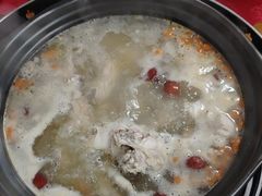 -花苑美食横琴生蚝火锅(拱北粤华路店)