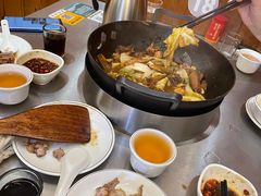 -胡须佬鸡煲四季火锅店(石厦西村直营店)