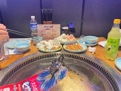 -山河屯铁锅炖·非遗东北菜(南山店)