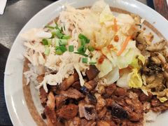 小撕鸡卤肉饭-永和大王(宜山店)
