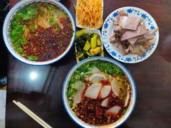 -吾穆勒蓬灰牛肉面·清真(北滨河中路店)
