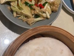 -陈阿婆鱼头泡饼·京味菜(复兴路店)