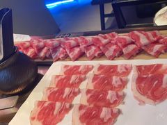 -辣伍鲜毛肚老火锅(元一店)