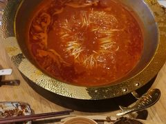 -野山舂·贵州现舂酸汤牛肉(东山店)