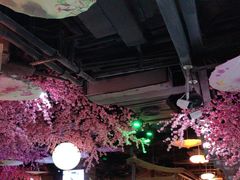 -韵秋荷(宝山龙湖天街店)