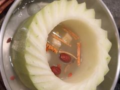 -得意咚瓜·顺德鱼生·冬瓜火锅(深圳首店)