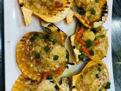 -覃记海鲜美食餐厅