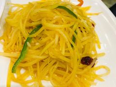 -清真·玛丽亚新疆菜主题餐厅(浙江中路店)