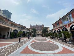 -佛罗伦萨小镇广佛名品奥特莱斯(疏港路店)