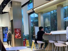 -奈雪的茶(皇庭广场店)