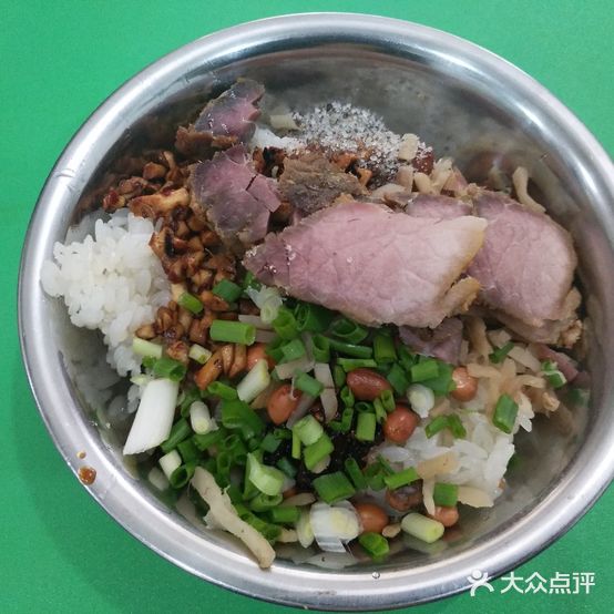 鼎新糯食粉面馆(二分店)
