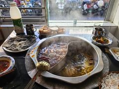 -重庆风光老灶火锅城(同德广场店)