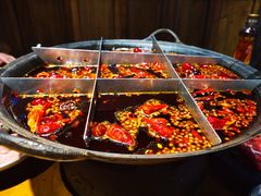 红汤锅-白乐天毛肚火锅馆(南滨路店)