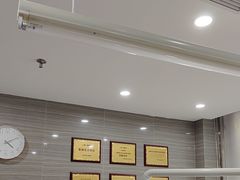 -上海仁爱医院口腔科 · 种植
