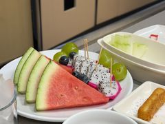 -海底捞火锅(新松江路生日主题店)