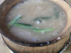-长城砂煲田鸡粥