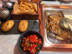 红汤梭边鱼锅-新辣道鱼火锅(国瑞城店)